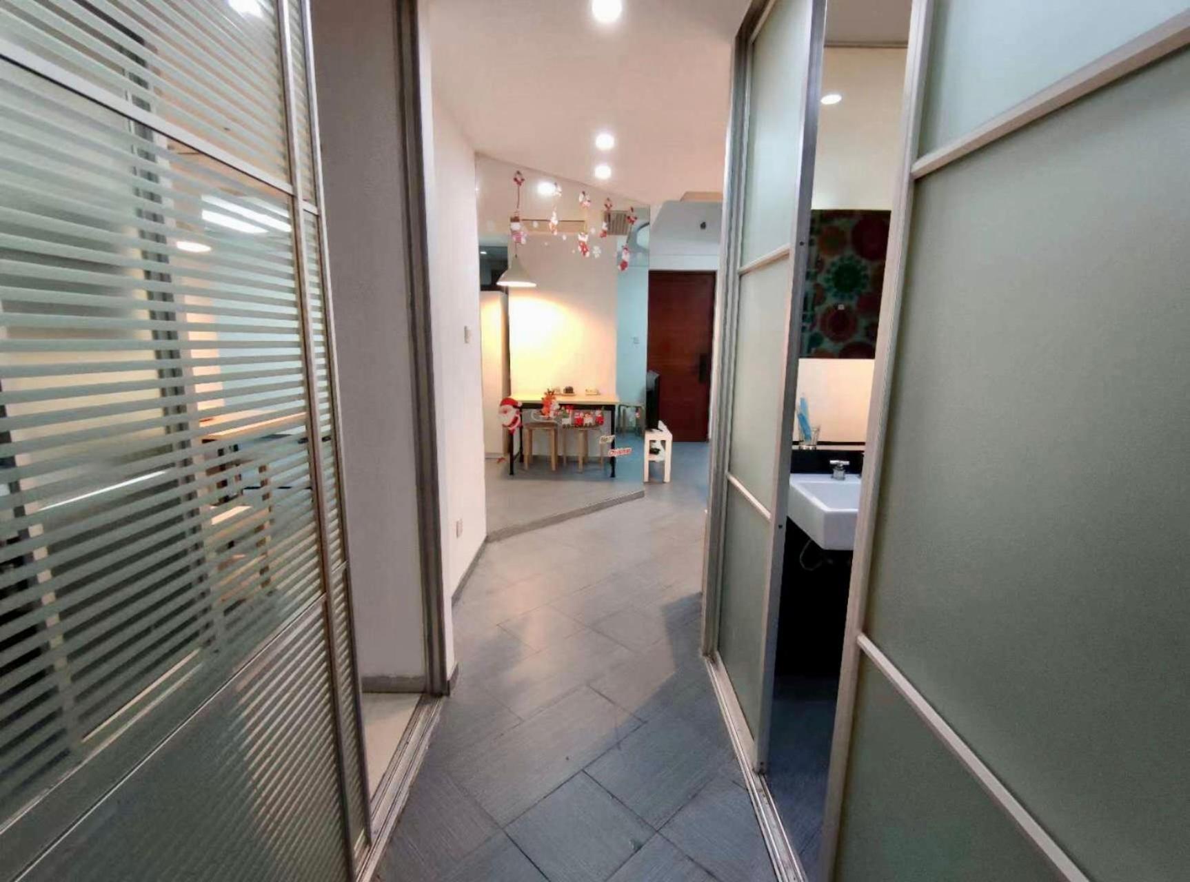 Inestin Shanghai Apt Jinzang Road Esterno foto